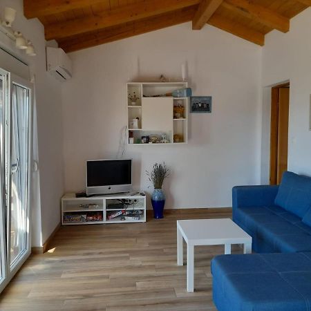 Apartman Jurisic Vir Exterior foto