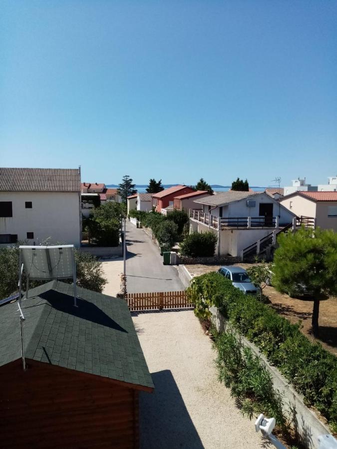 Apartman Jurisic Vir Exterior foto